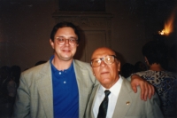 El compositor junto al director Víctor Pablo Pérez